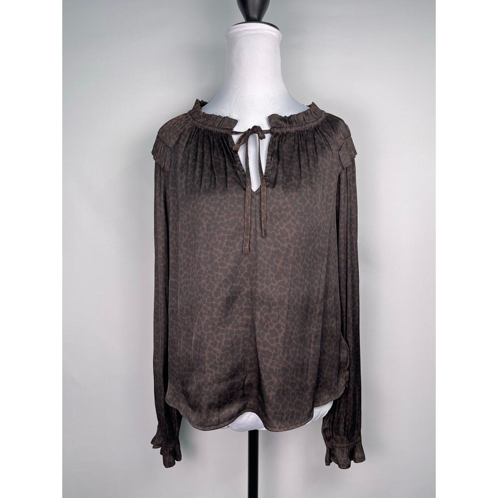 GAP Small Long Sleeve Animal Print Blouse